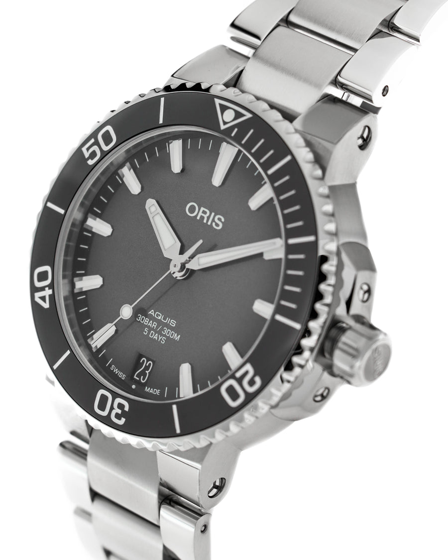 Aquis date calibre 400 40077694154-0782209peb