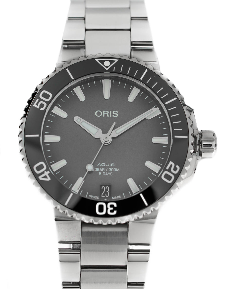 Aquis date calibre 400 40077694154-0782209peb