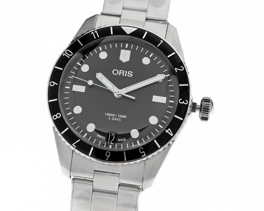 Divers sixty-five 12h calibre 400 40077724054-0782018