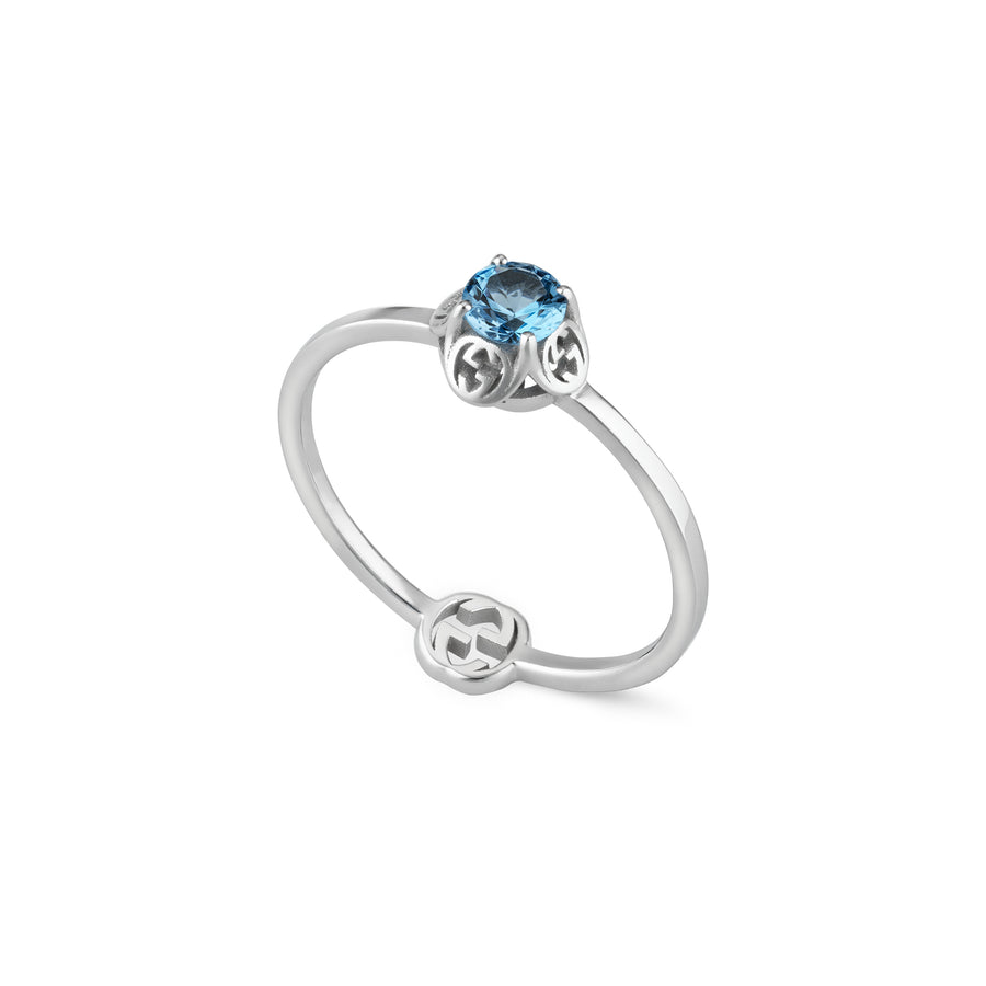 Interlocking G Ring in 18kt white gold with topaz and detail YBC662428004