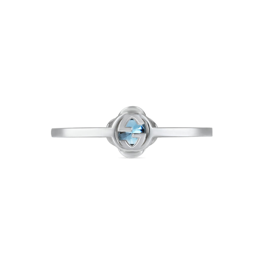 Interlocking G Ring in 18kt white gold with topaz and detail YBC662428004