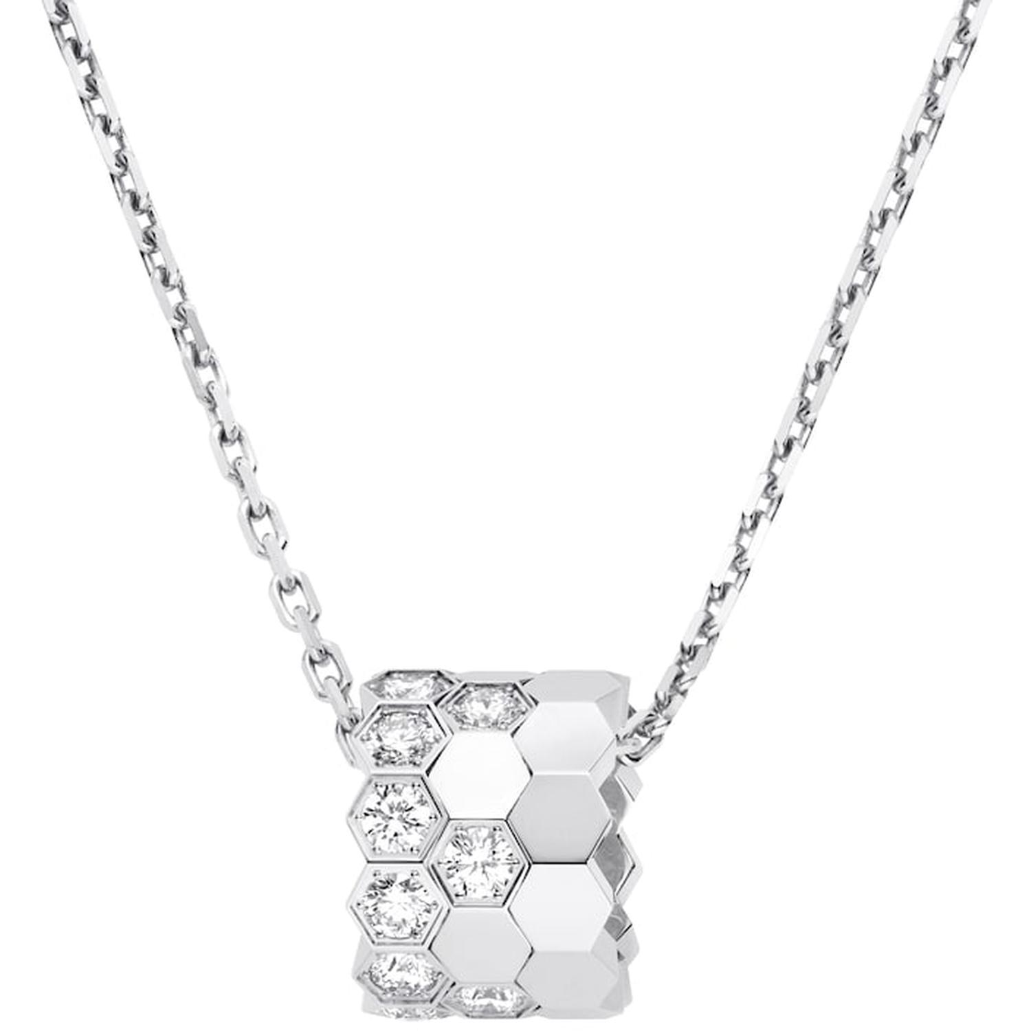 CHAUMET - 085422 - Bee My Love pendant Medium Model