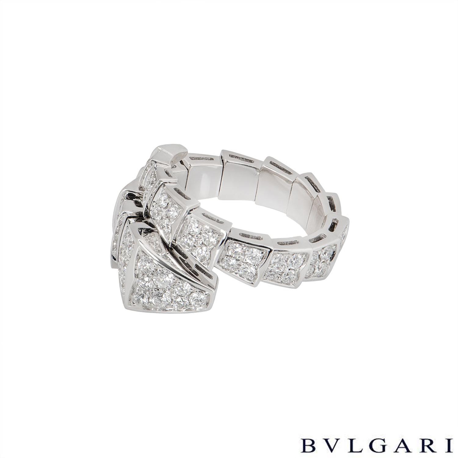 Bulgari - B345209 - Anello Serpenti Viper in oro bianco 18 kt con pavé di diamanti.